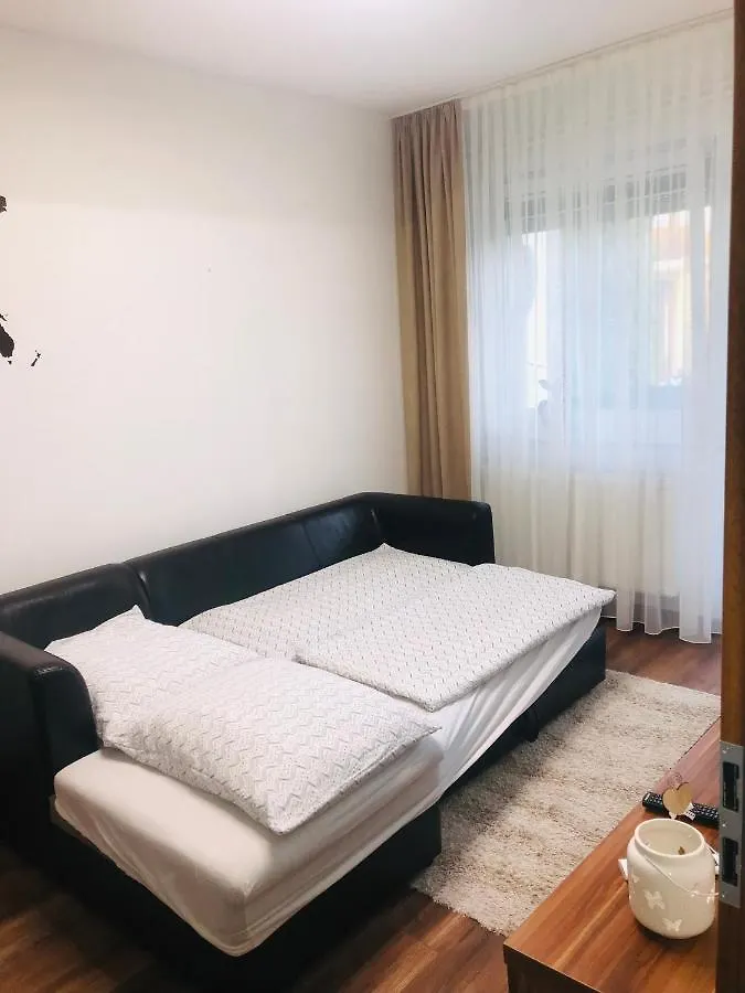 Angela Apartman Hajduszoboszlo 0*,